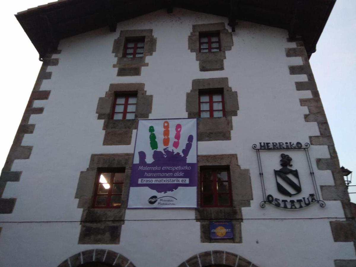 Herriko Ostatua Zubieta Extérieur photo